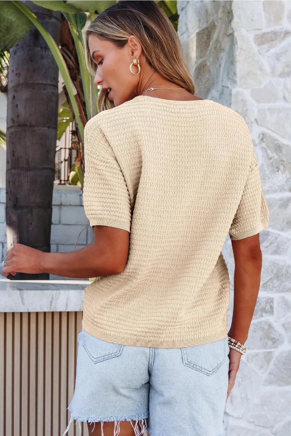 Dokotoo Womens Sweaters Casual Crewneck Short Sleeve Lightweight Knit Trendy Pullover Sweater Tops Spring Summer Outfits
