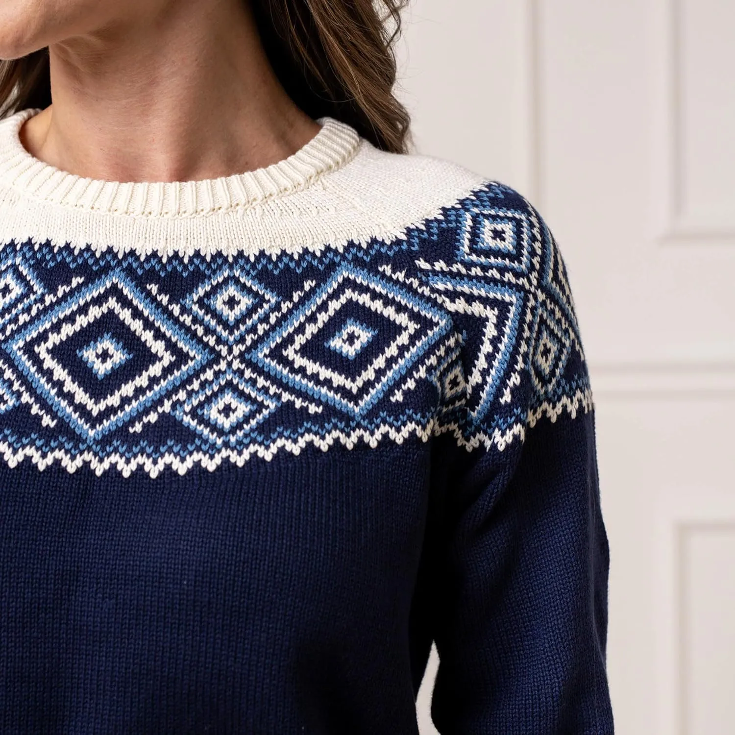Hope & Henry Women's Classic Long Sleeve Pullover Sweater