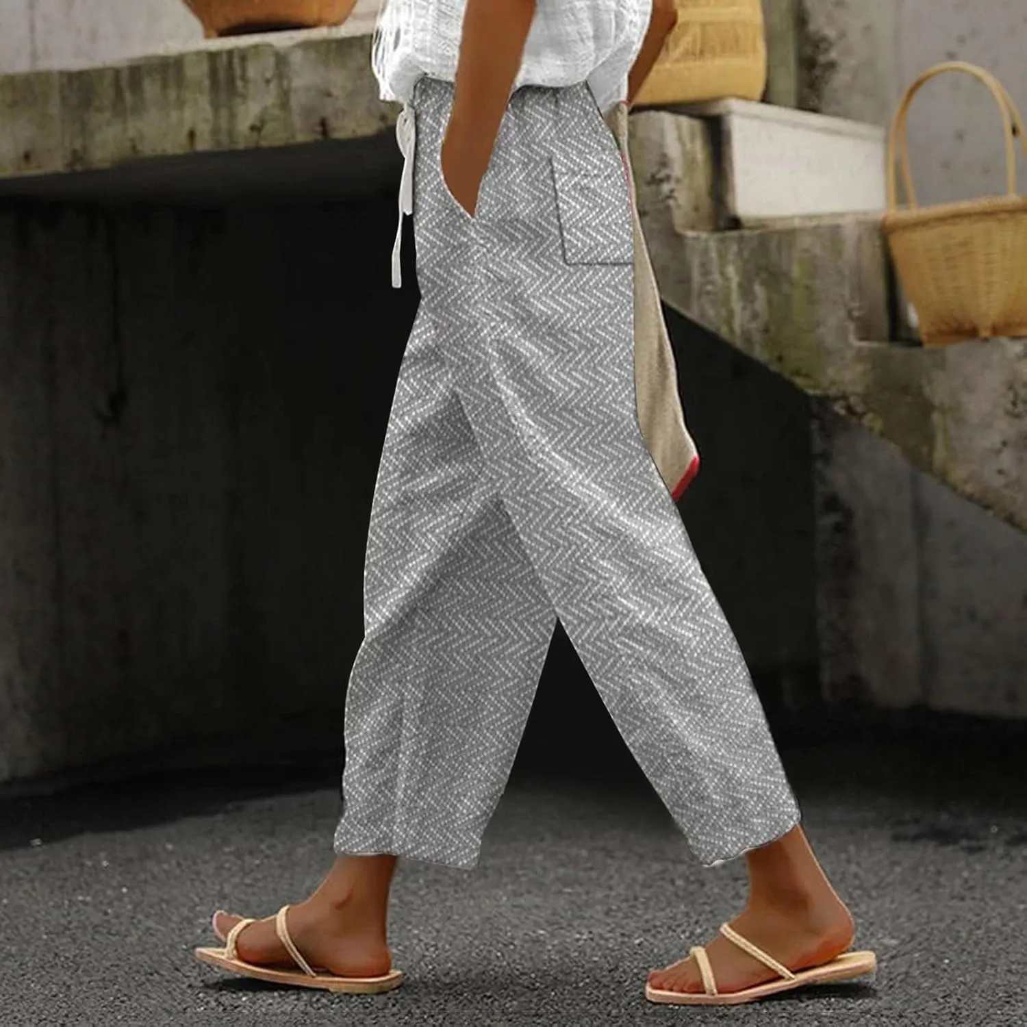 Linen Capri Pants with Drawstring Womens Casual Lightweight Elastic Waist Pants with Pockets Summer Petite Capris