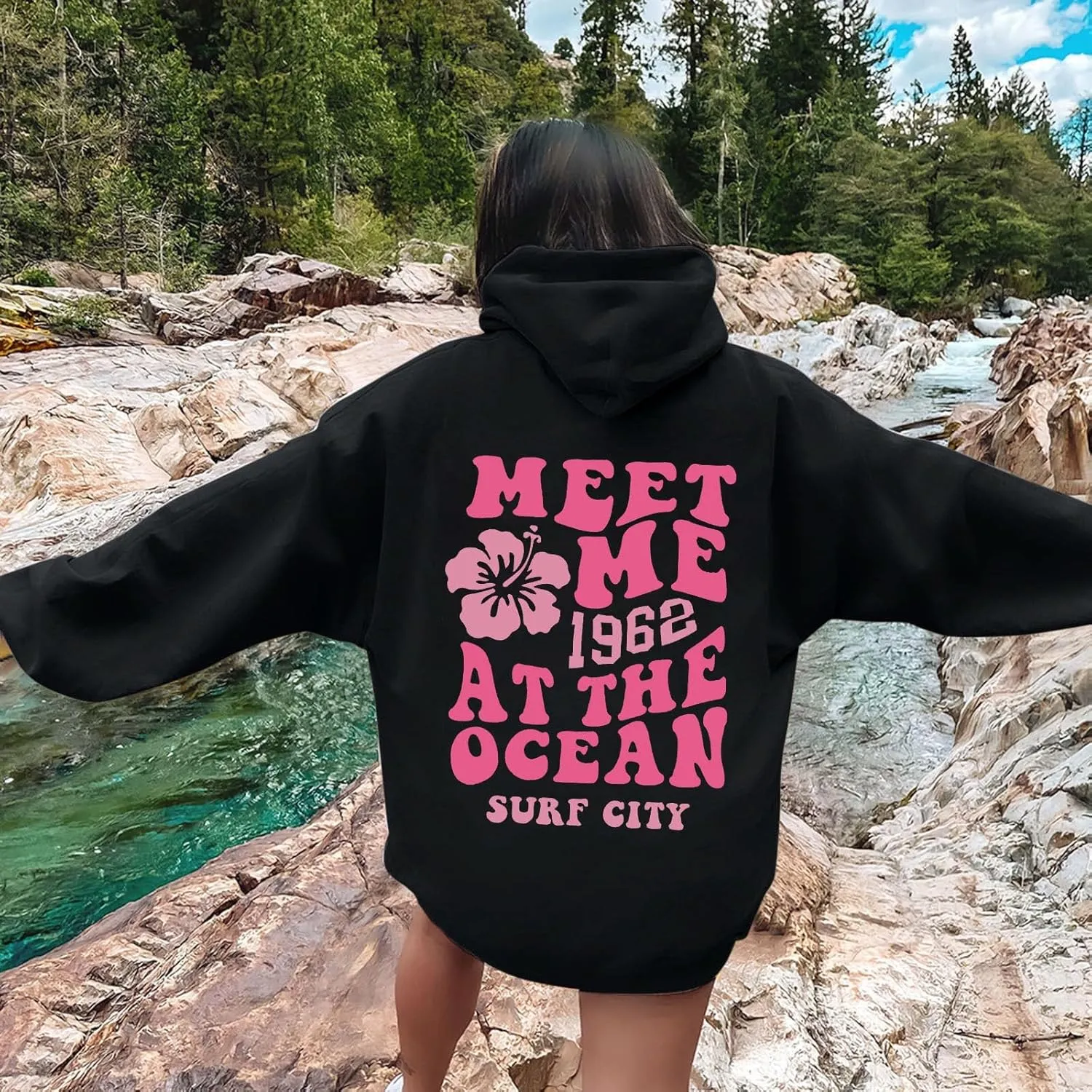Meet Me at The Ocean Graphic Hoodie For Women Trendy Letter Printed Long Sleeve Hoodie Oversized Casual Pullover Tops