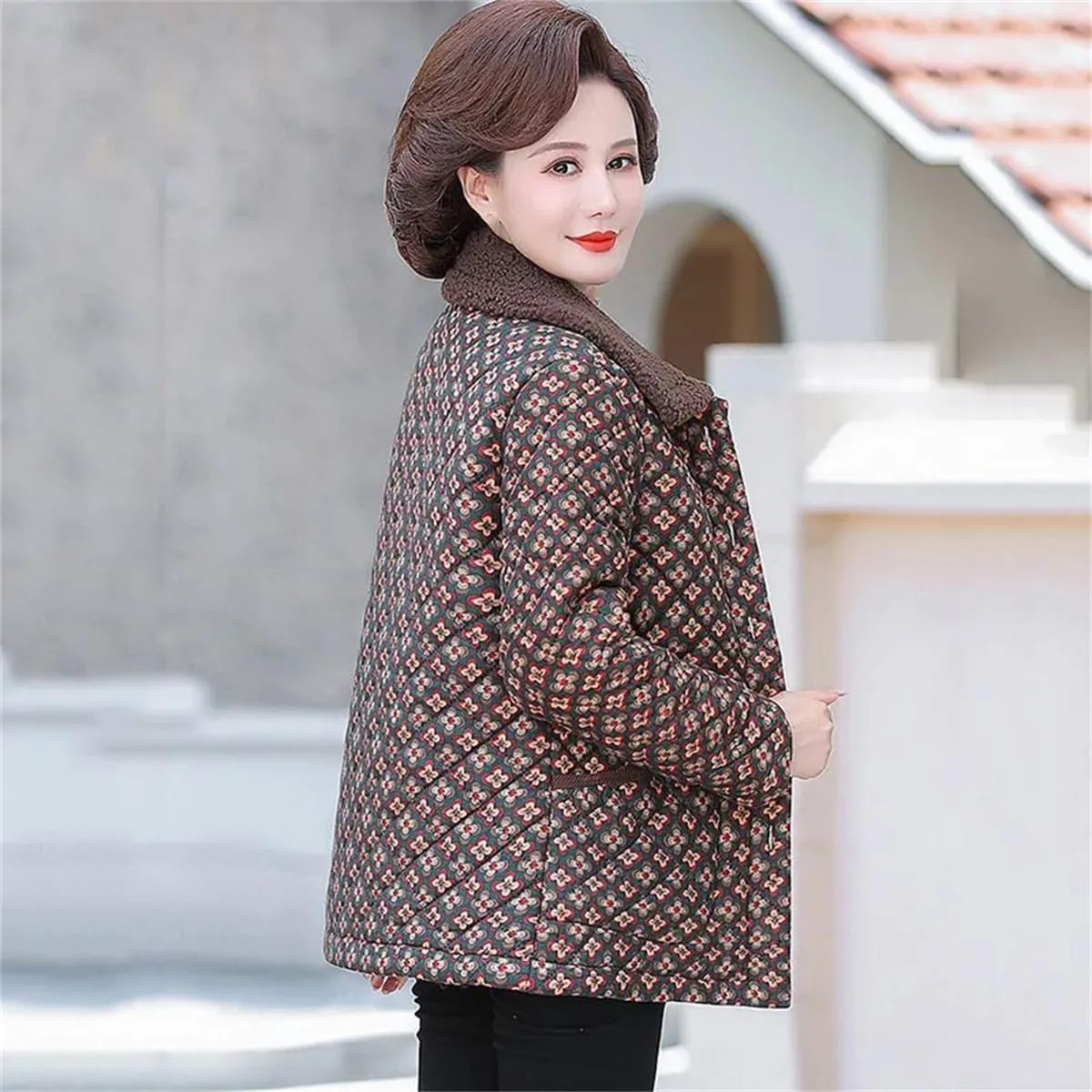Middle-Aged Elderly Women Loose Coat In Autumn Winter Stylish Warm Floral Grandma's Cotton-Padded Jacket