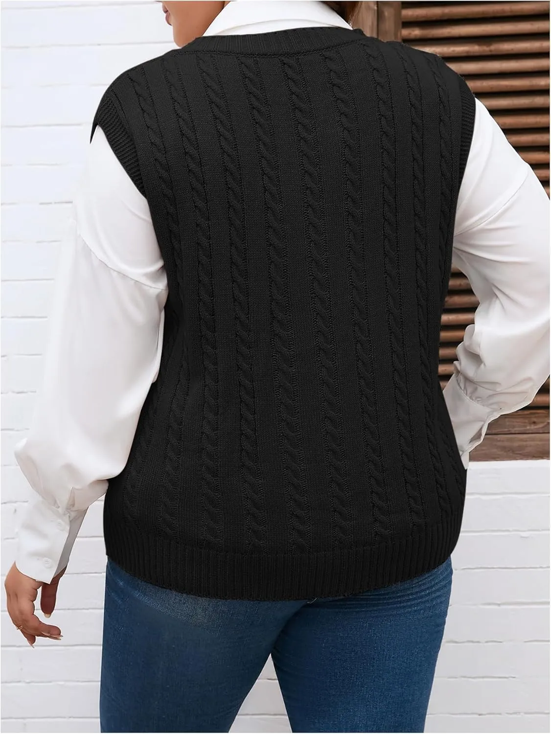 OYOANGLE Women's Plus Size Pullover Ribbed Solid Color Cable Knit Vest Top Sleeveless Stretch Sweater Vest