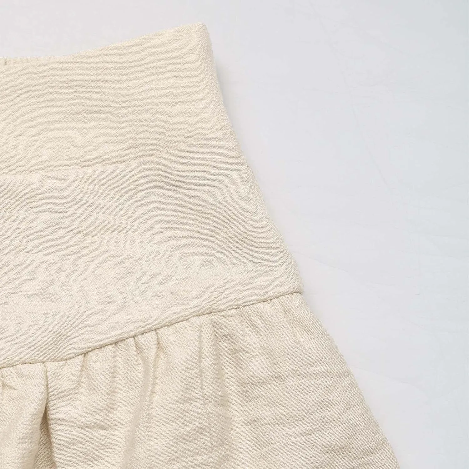 Women Smocked Ruffle Mini Skirts Summer High Waisted Tiered Cute Short Flowy Skirt Casual Trendy Loose Beach Short Pants