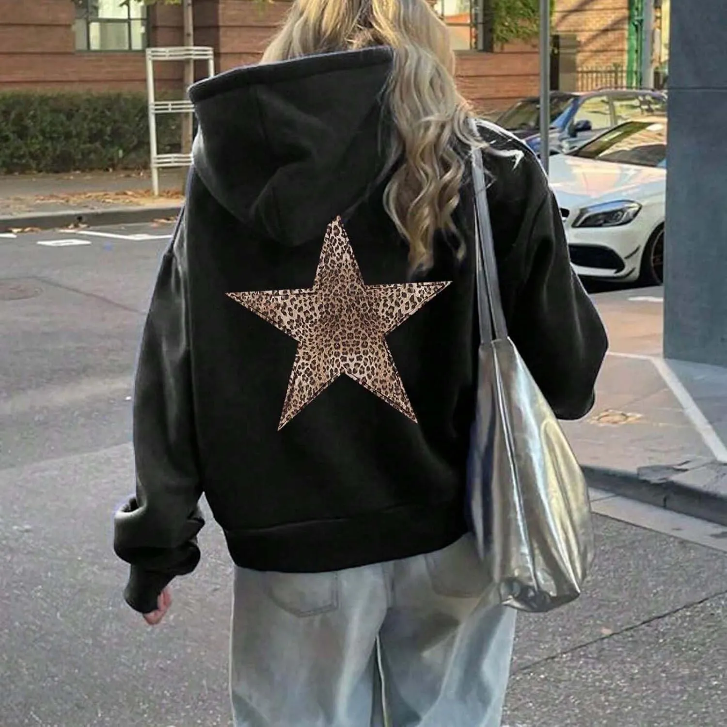 Womens Oversized Hoodies Distressed Star Graphic Sweatshirt Long Sleeve Hooded Shirt Aesthetic Pullover