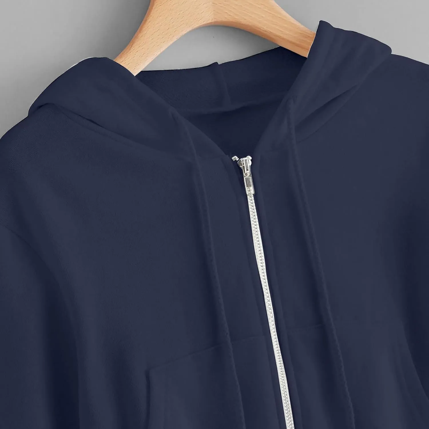 Zip up Hoodie Women Cropped Fashion Sweatshirt Drawstring Hoodies Casual Winter Jackets Long Sleeve Fall Tops 2024